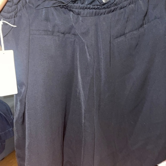 Liz Claiborne Black Women's Shorts Size 18 NWT - Picture 6 of 6